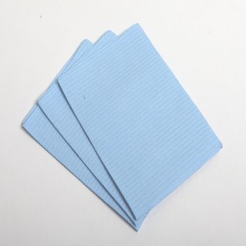 PLUSS Dental Towels 3 laags met PE folie 33 x45 cm 500 st lichtblauw